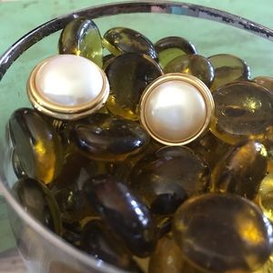 Vintage Monet Pearl Clip On Earrings